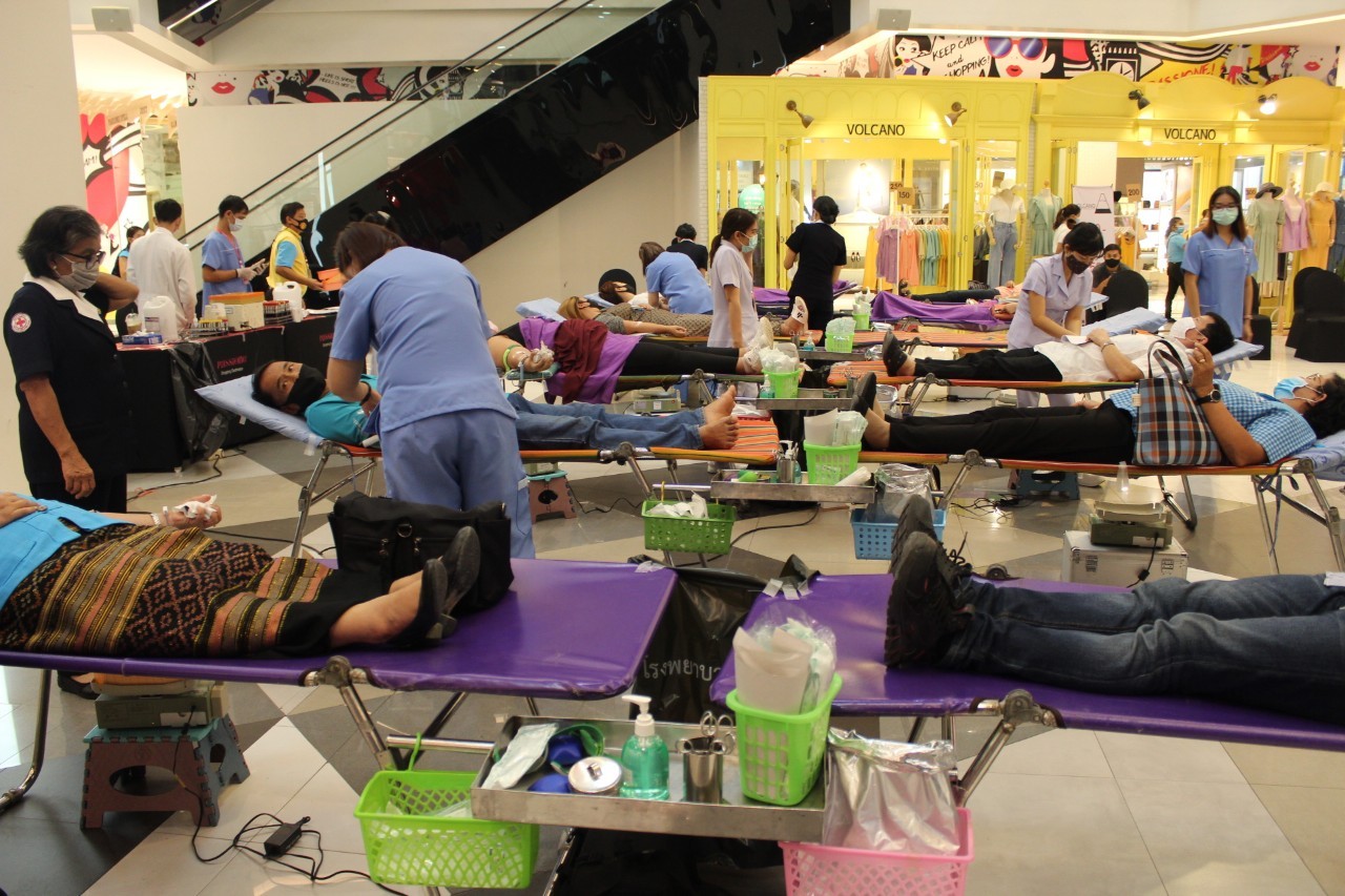 ?? “พช.ระยอง ร่วมกับเหล่ากาชาดจังหวัดระยอง ผู้นำชุมชน สตรี ภาคีเครือข่ายพัฒนาชุมชน รวมพลังบริจาคโลหิต”