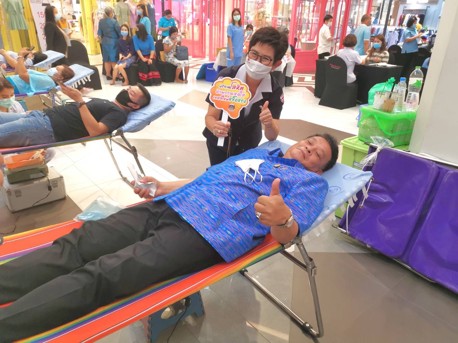 ?? “พช.ระยอง ร่วมกับเหล่ากาชาดจังหวัดระยอง ผู้นำชุมชน สตรี ภาคีเครือข่ายพัฒนาชุมชน รวมพลังบริจาคโลหิต”