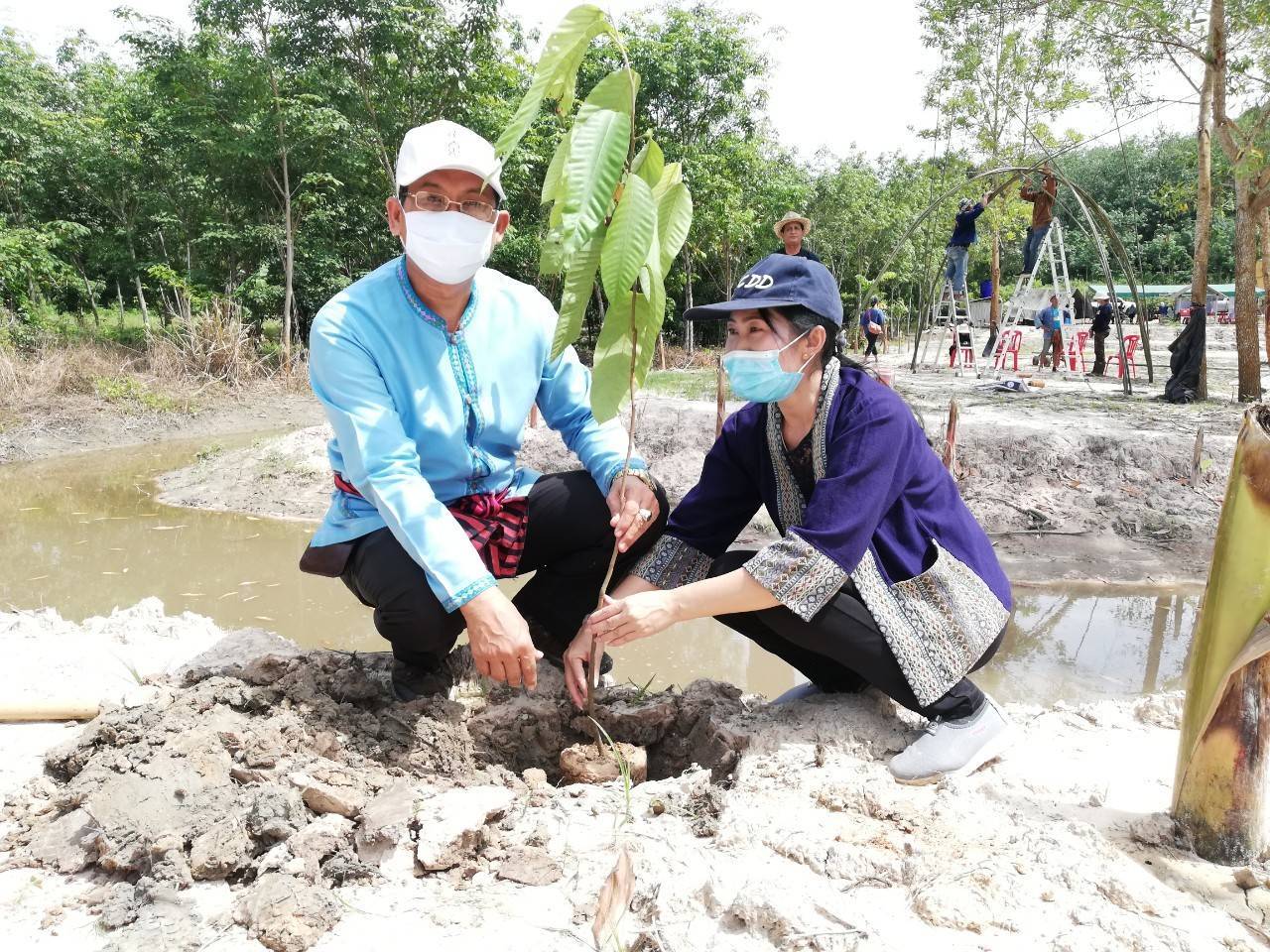 พช.ระยอง @ สพอ.แกลง ขับเคลื่อนกิจกรรม “โคก หนอง นา โมเดล”