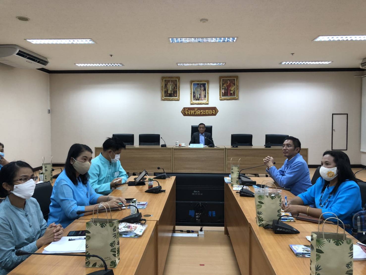 ?? “พช.ระยอง” ต้อนรับคณะศึกษาดูงาน ตามโครงการฝึกอบรมหลักสูตรนักบริหารพัฒนาชุมชนระดับสูง (นพส.)??