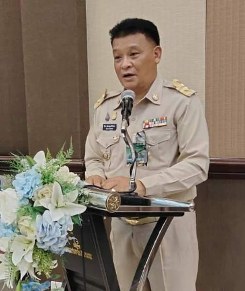 อธิบดี พช.อันเชิญพระบรมราโชวาท ในหลวง รัชกาลที่ 9 มอบนโยบายพัฒนาชุมชน จ.ระยอง