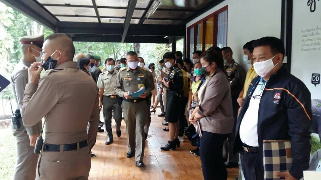 พช.ระยอง ร่วมสำรวจพื้นที่โครงการพัชรสุธาคชานุรักษ์