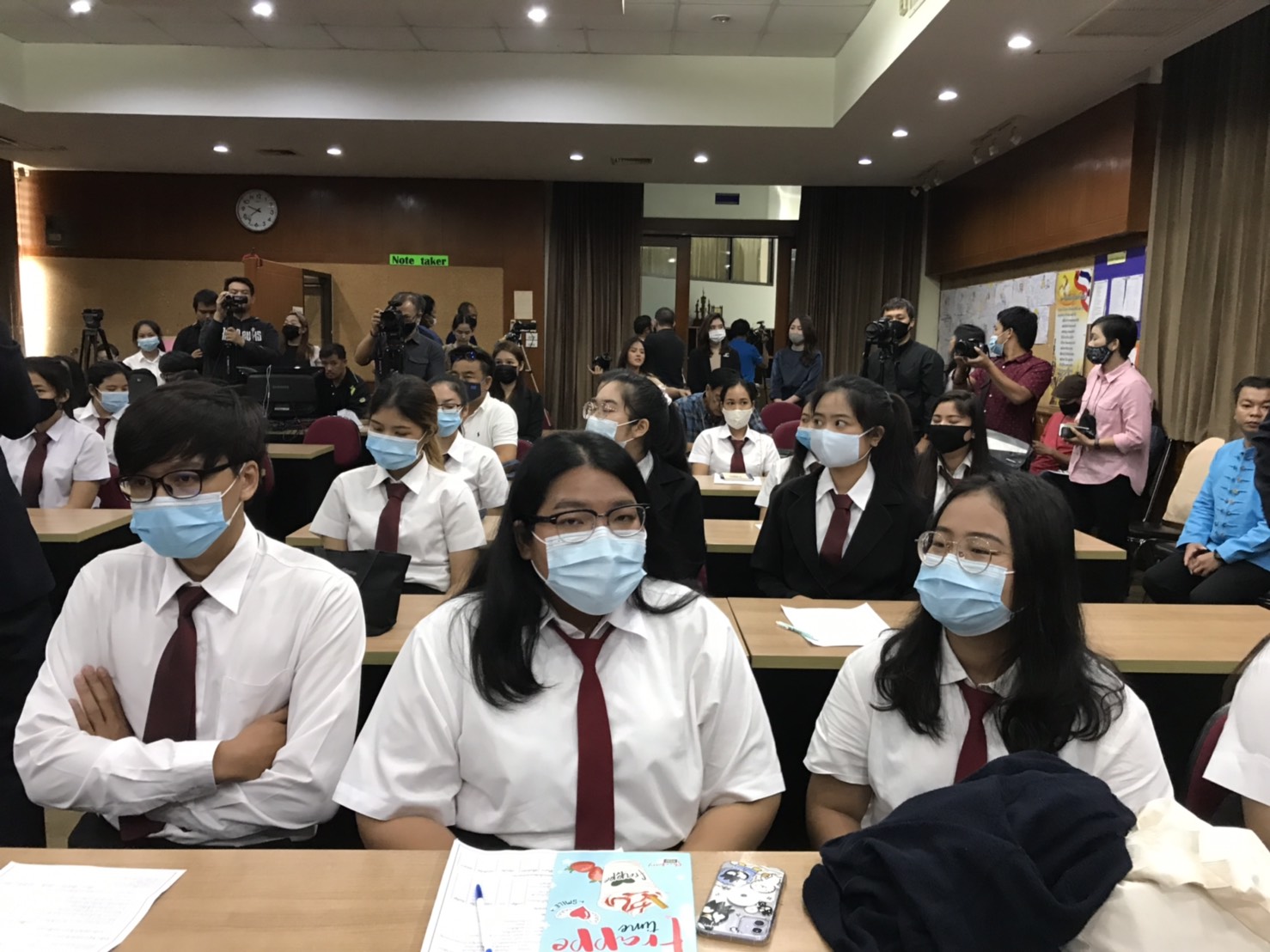 “พช.ระยอง”  ร่วมเป็นเกียรติในพิธีเปิดและลงนามบันทึกข้อตกลงความร่วมมือการดำเนินโครงการบัณฑิตอาสาต้นแบบ