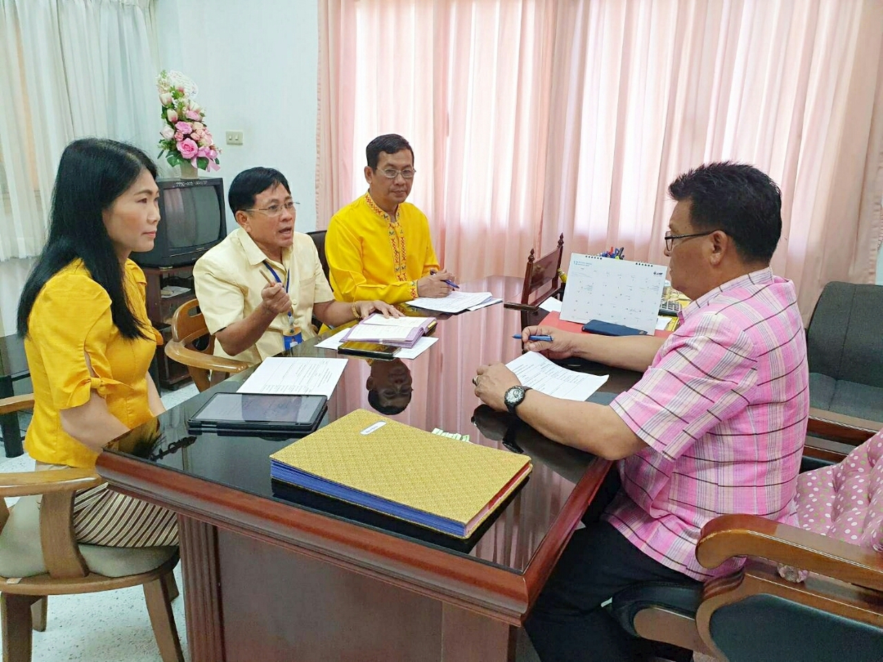 ? พช.ระยอง ประชุม Morning Brief ?