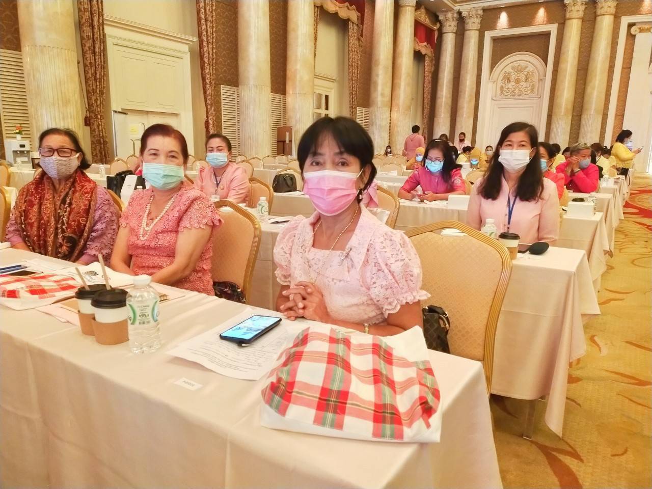 สตรีระยอง ร่วมโครงการกองทุนพัฒนาบทบาทสตรี สร้างพลังสตรี สร้างความสุข สร้างรายได้สู่ชุมชน