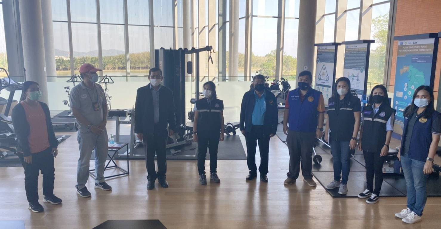 “พช.ระยอง” ร่วมเป็นคณะทำงานออกติดตามการปฏิบัติตามประกาศ/คำสั่ง ของศูนย์บริหารสถานการณ์แพร่ระบาดของโรคติดเชื้อไวรัสโคโรนา2019 (covid-19 ) ?