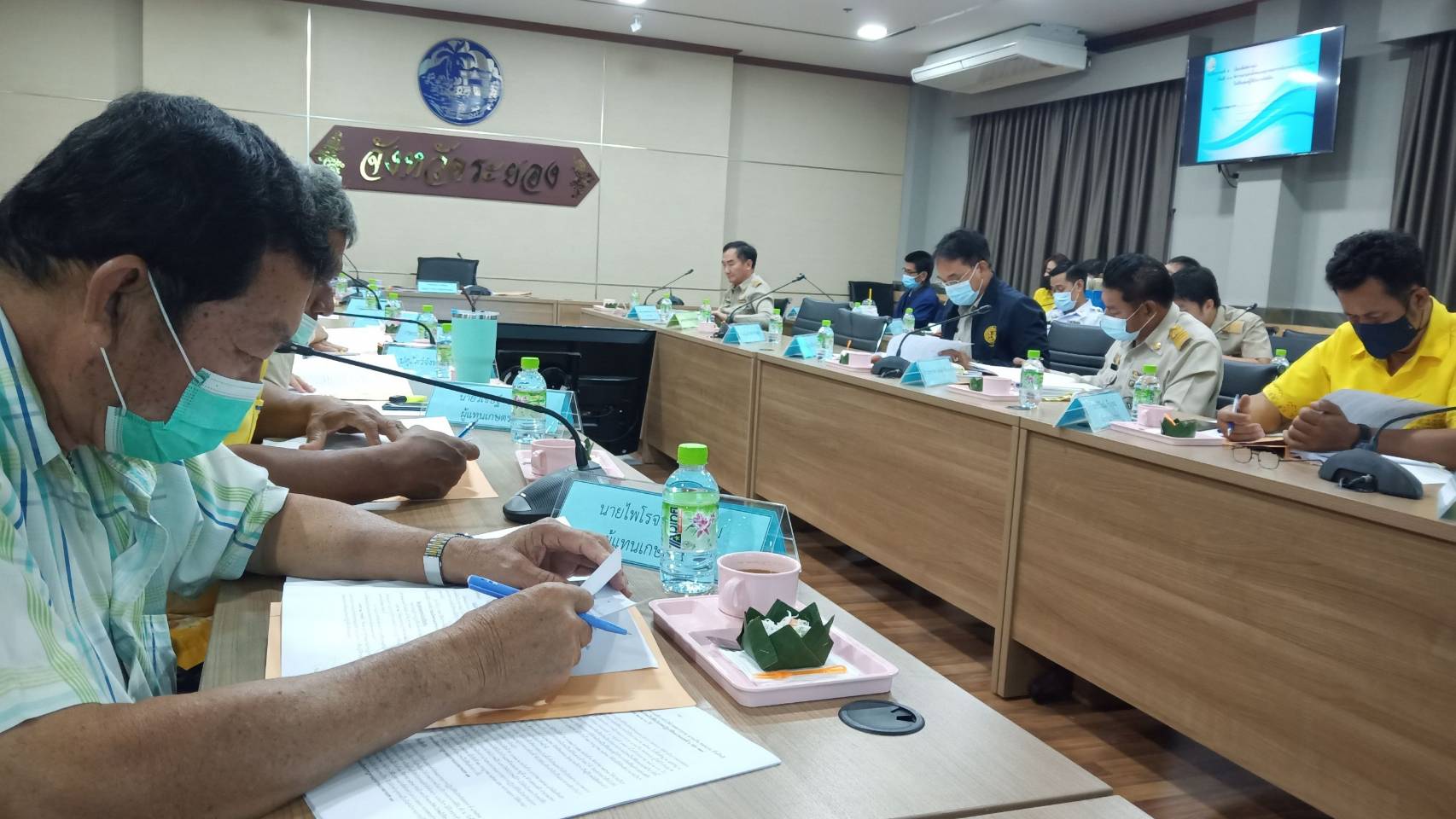 ? “พช.ระยอง” ร่วมประชุมคณะกรรมการปฏิรูปที่ดินจังหวัดระยอง ครั้งที่ 4/2563 ?