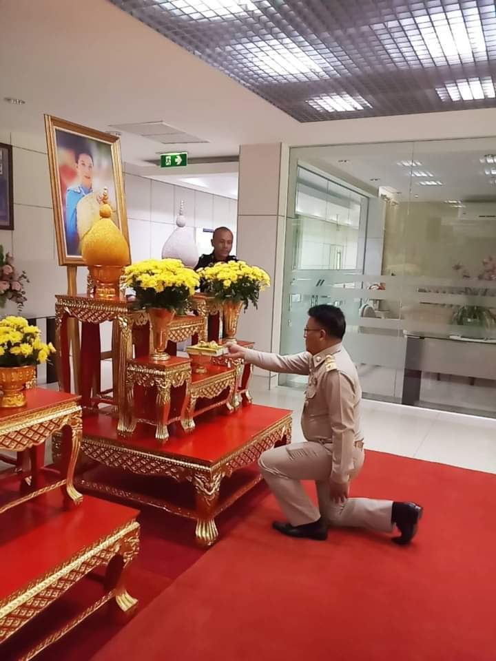 สำนักงานพัฒนาชุมชนจังหวัดระยอง เป็นผู้แทน เข้ารับพระราชทานหนังสือ “เรื่องเล่าชาวคชานุรักษ์”