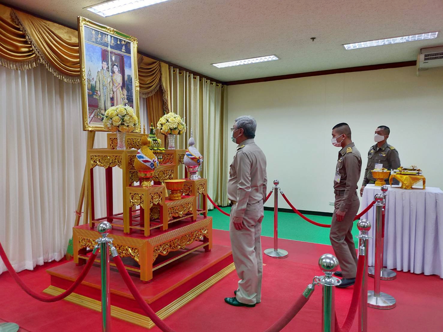 พช.ระยอง จัดพิธีการรับพระราชทานหนังสือ “เรื่องเล่าชาวคชานุรักษ์” เนื่องในโอกาสโครงการพัชรสุธาคชานุรักษ์ได้ดำเนินการมาครบ 1 ปี ?