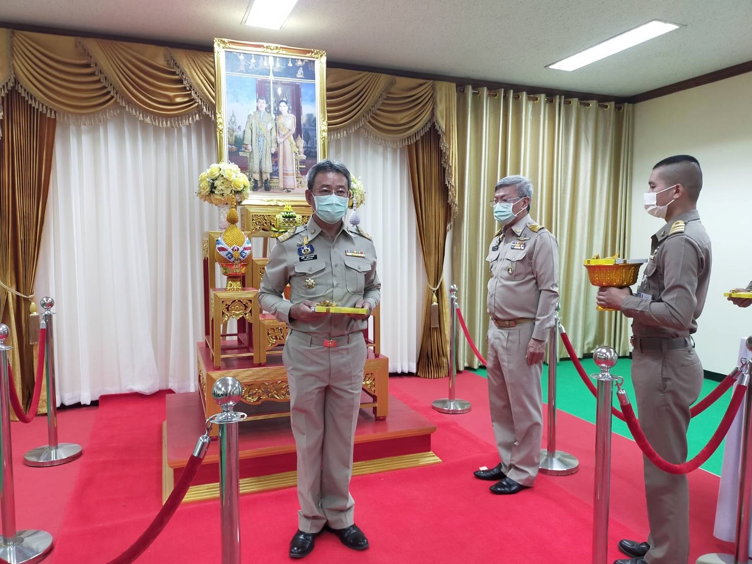 พช.ระยอง จัดพิธีการรับพระราชทานหนังสือ “เรื่องเล่าชาวคชานุรักษ์” เนื่องในโอกาสโครงการพัชรสุธาคชานุรักษ์ได้ดำเนินการมาครบ 1 ปี ?