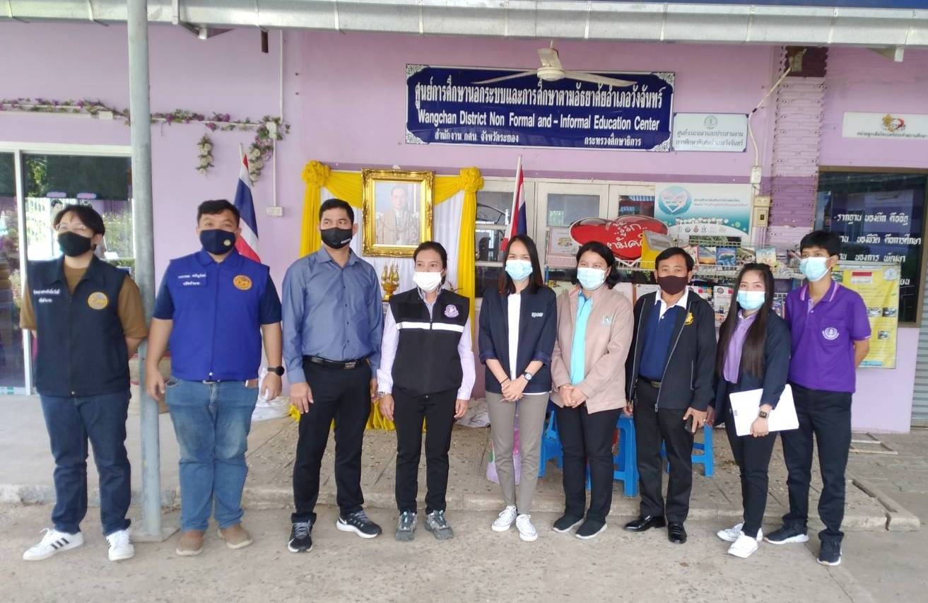 “พช.ระยอง” ร่วมเป็นคณะทำงานออกติดตามการปฏิบัติตามประกาศ/คำสั่ง ของศูนย์บริหารสถานการณ์แพร่ระบาดของโรคติดเชื้อไวรัสโคโรนา2019 (covid-19 ) ?