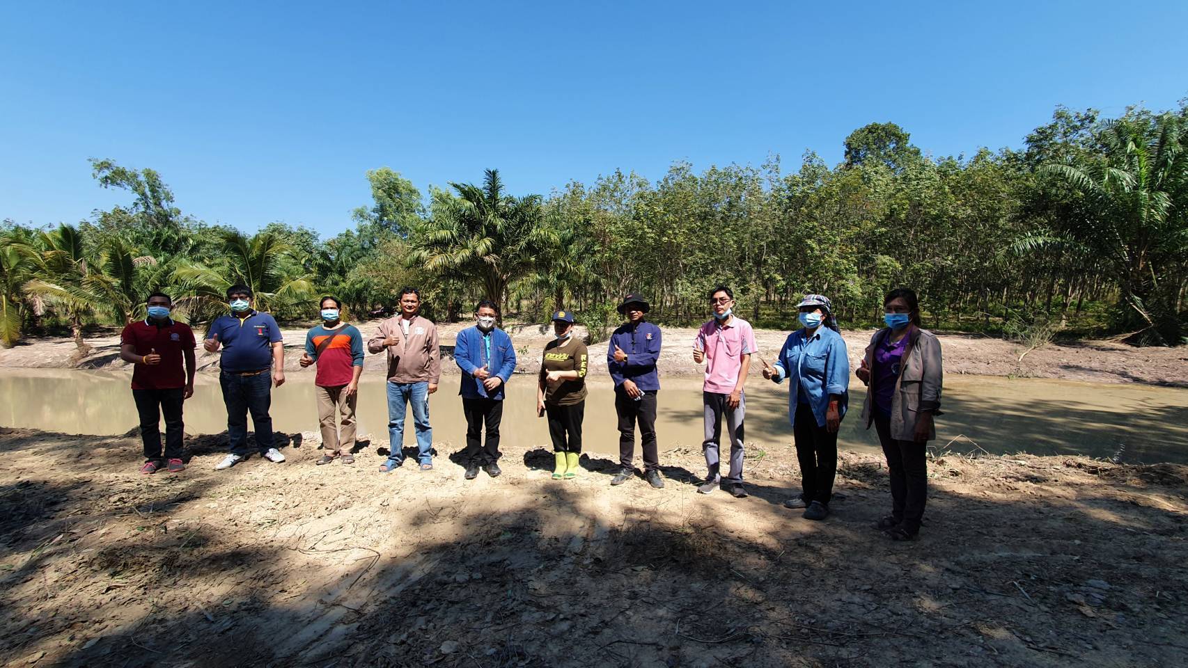 “พช.ระยอง” ติดตาม สนับสนุน ผู้นำครัวเรือนต้นแบบการพัฒนาคุณภาพชีวิต และเยี่ยมเสริมกำลังใจแก่ผู้ซึ่งผ่านการฝึกอบรมโครงการพระราชทานในพระบาทสมเด็จพระวชิรเกล้าเจ้าอยู่หัว “โคกหนองนาแห่งน้ำใจและความหวัง กรมราชทัณฑ์” ?