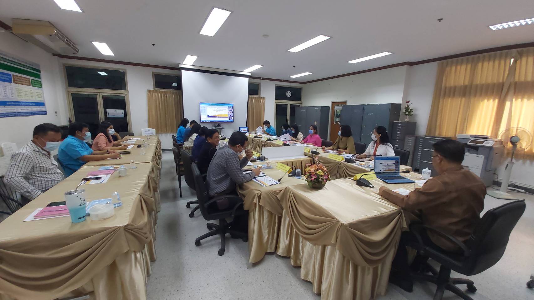 พช.ระยอง ร่วมประชุมเชิงปฏิบัติการตรวจติดตามผลการดำเนินงานของหน่วยรับตรวจรายไตรมาส ครั้งที่ 1/2564 ผ่านระบบห้องประชุมออนไลน์ (Session call) กรมการพัฒนาชุมชน?