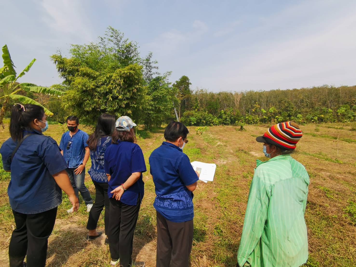 “พช.ระยอง ลงพื้นที่ ติดตาม สนับสนุน เยี่ยมเยือนครัวเรือนต้นแบบการพัฒนาคุณภาพชีวิต (Household Lab Model for quality of life: HLM) ระดับครัวเรือน” ?   ??Change for Good?