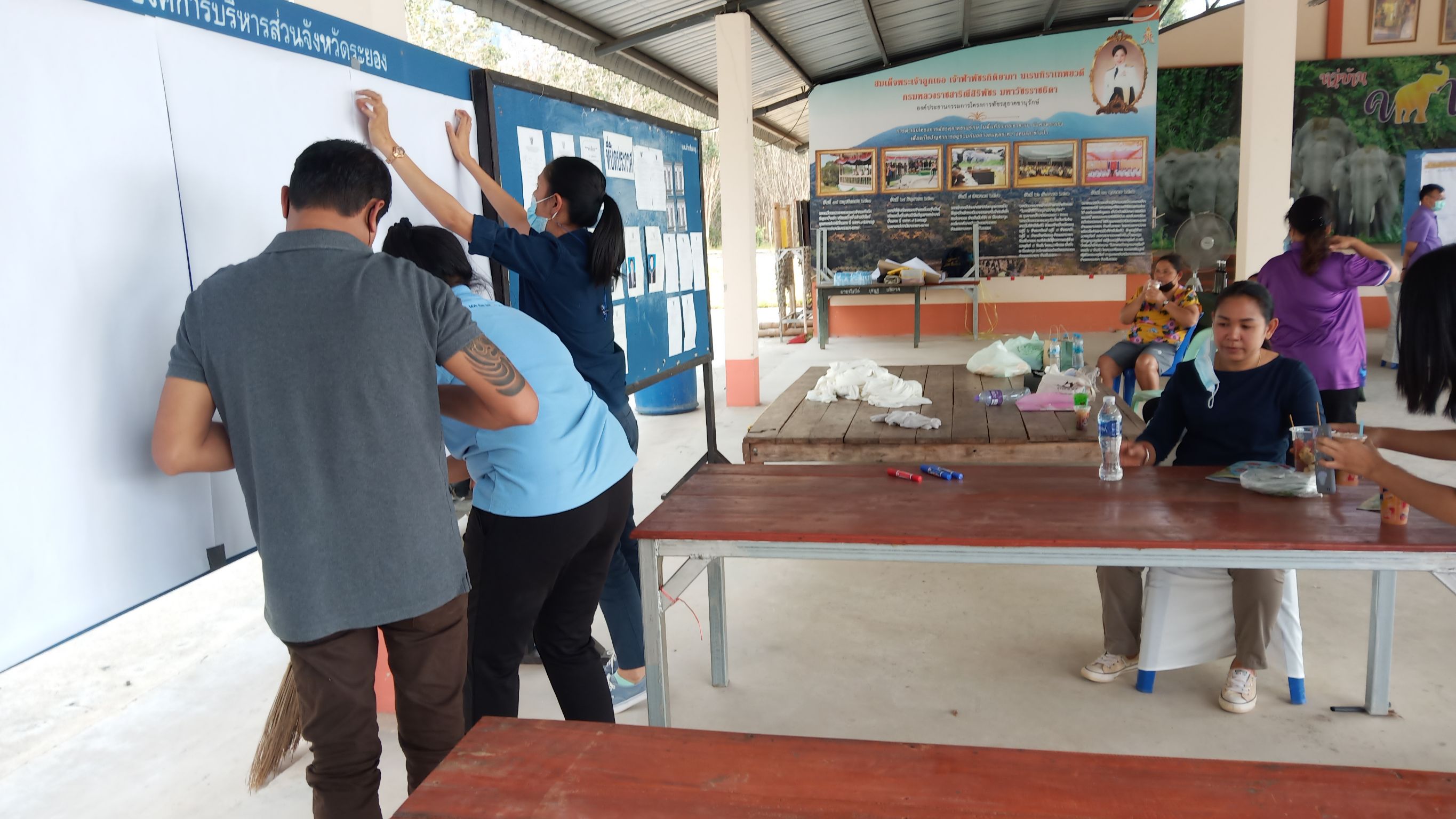 พช.ระยองร่วมกับ สพอ.เขาชะเมา ขับเคลื่อนเชิงรุกในการจัดการปัญหาการอยู่ร่วมกันอย่างสมดุลระหว่างคนและช้างป่า???