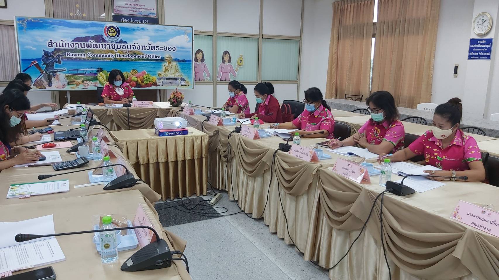 “พช.ระยอง” ประชุมคณะทำงานขับเคลื่อนกองทุนพัฒนาบทบาทสตรีจังหวัด ครั้งที่ 3