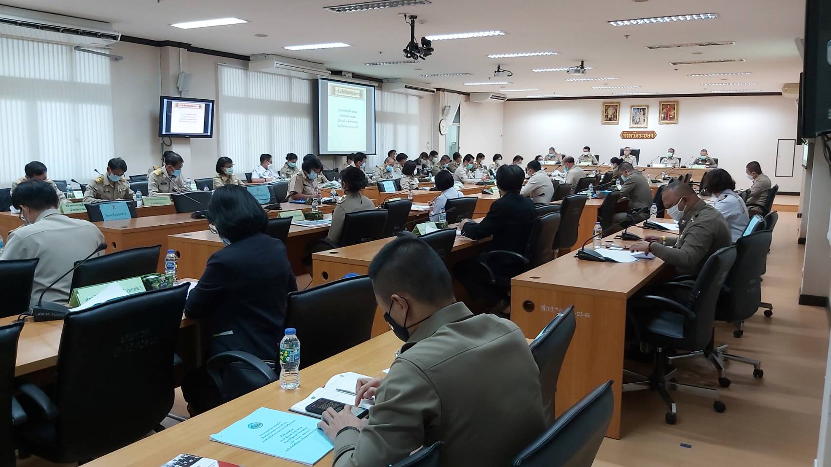 “พช.ระยอง” ร่วมประชุมกรมการจังหวัด ครั้งที่ 1/2564