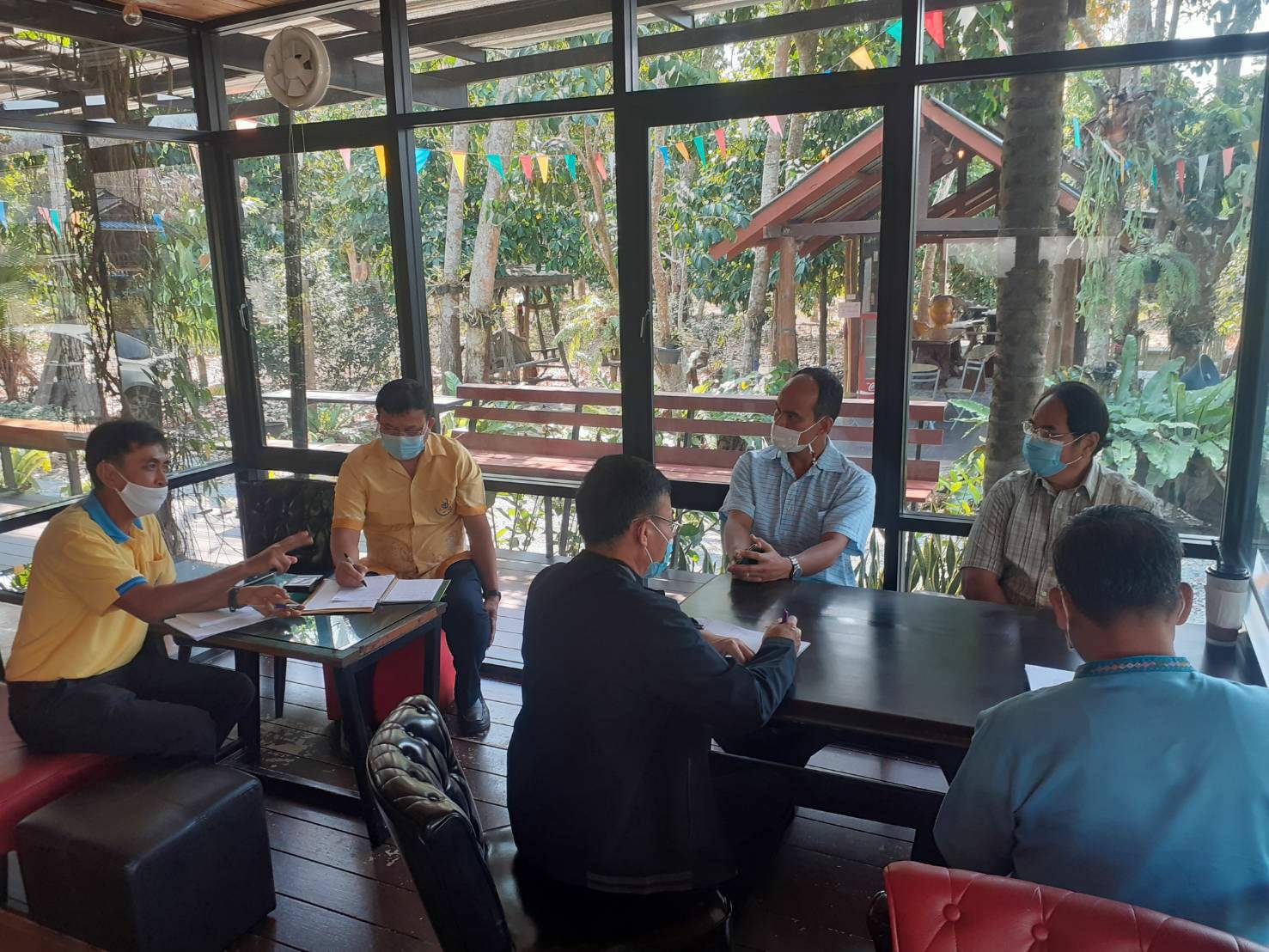 ”พช.ระยอง” สำรวจความต้องการด้านอาชีพสำหรับหมู่บ้าน/ชุมชนในพื้นที่ก่อสร้างอ่างเก็บน้ำคลองโพล้ อ.เขาชะเมา ?