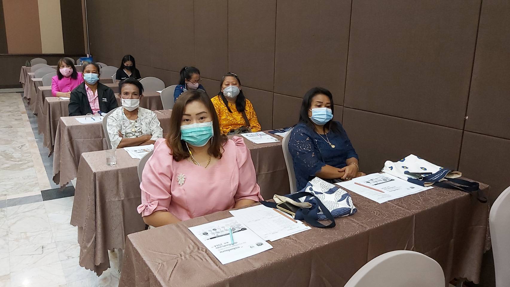 “พช.ระยอง” เพิ่มประสิทธิภาพแก่กลไกขับเคลื่อนกองทุนพัฒนาบทบาทสตรีระดับจังหวัด