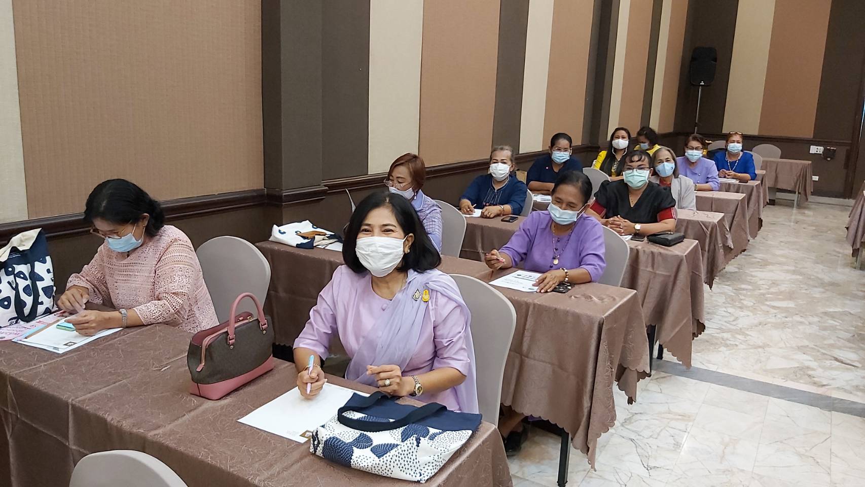 “พช.ระยอง” เพิ่มประสิทธิภาพแก่กลไกขับเคลื่อนกองทุนพัฒนาบทบาทสตรีระดับจังหวัด