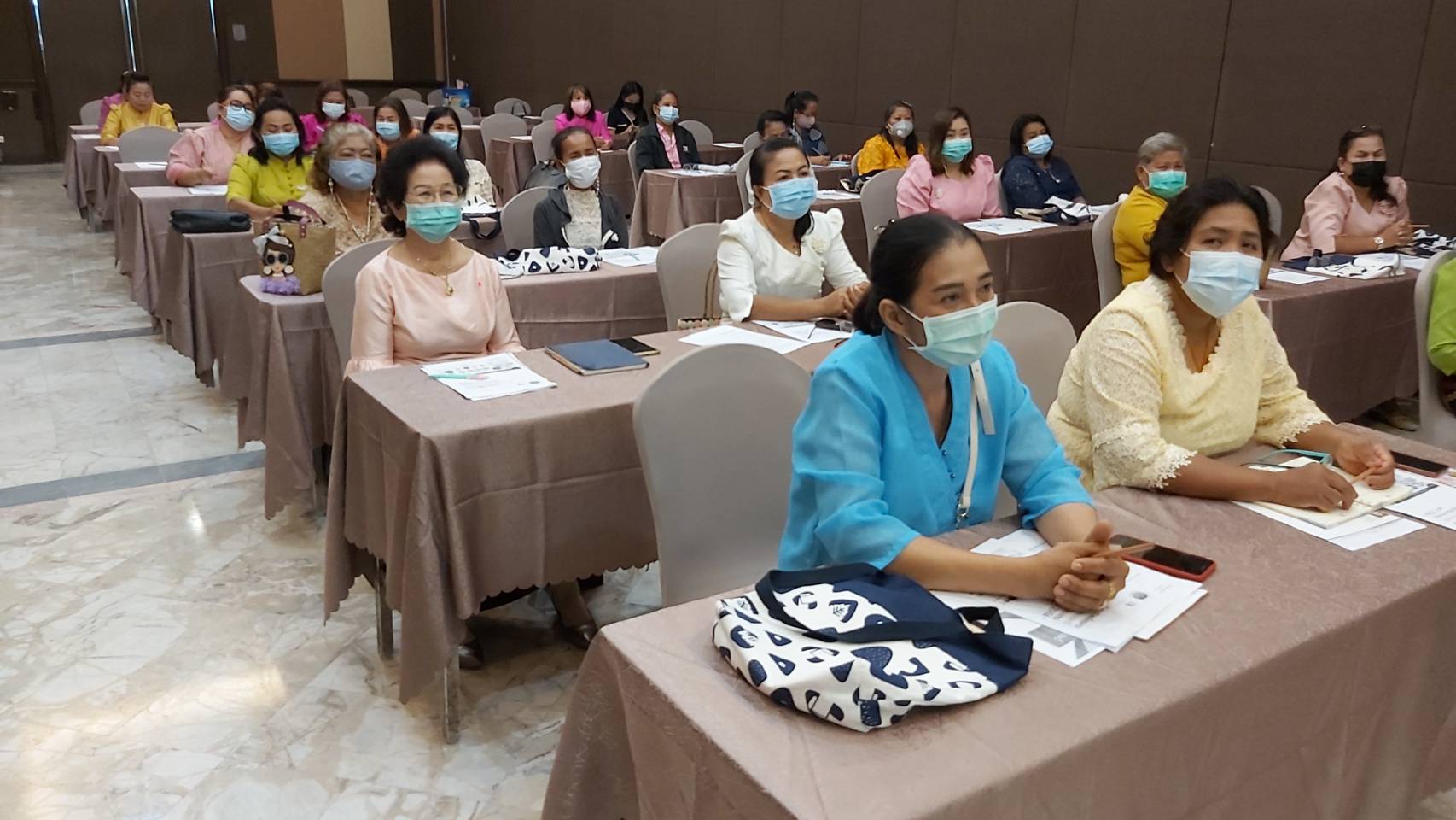 “พช.ระยอง” เพิ่มประสิทธิภาพแก่กลไกขับเคลื่อนกองทุนพัฒนาบทบาทสตรีระดับจังหวัด