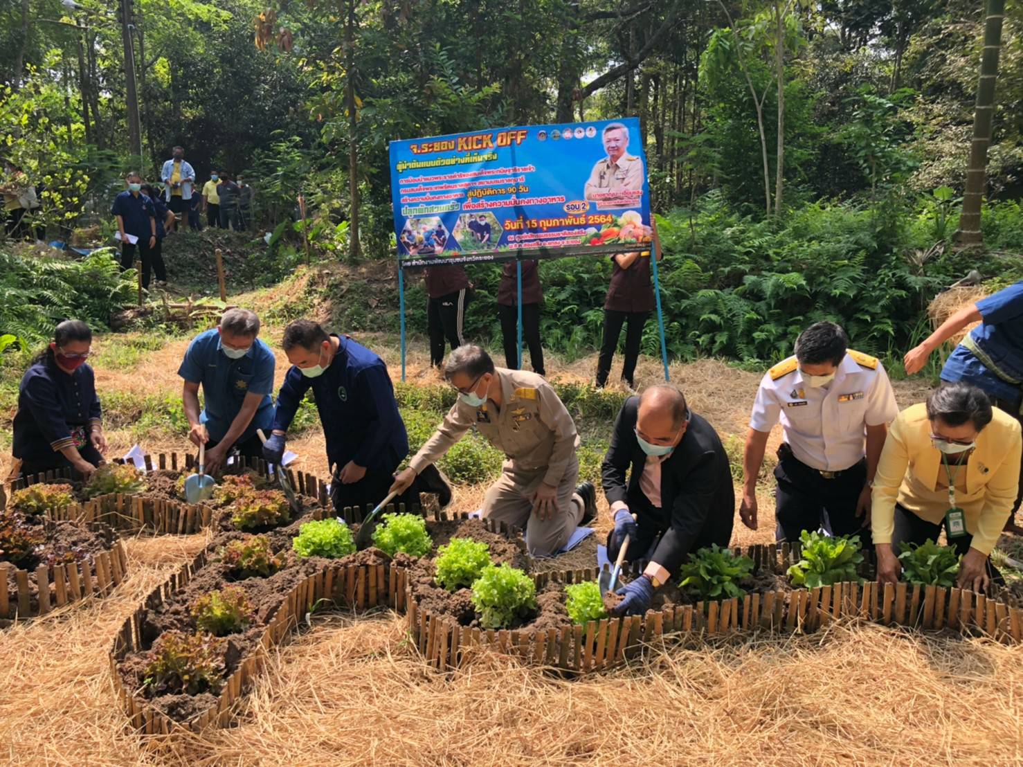 “พช.ระยอง” เปิดโครงการฝึกอบรมสร้างแกนนำขับเคลื่อนหมู่บ้านเศรษฐกิจพอเพียง