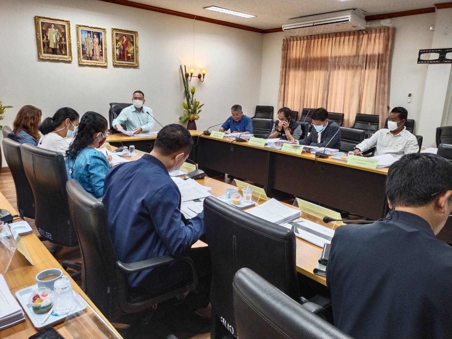 “พช.ระยอง” ร่วมประชุมคณะทำงานฯ บูรณาการขับเคลื่อนพิจารณากลั่นกรองโครงการที่ขอรับการสนับสนุนงบประมาณจากกองทุนเพื่อส่งเสริมการอนุรักษ์พลังงาน ปีงบประมาณ 2564