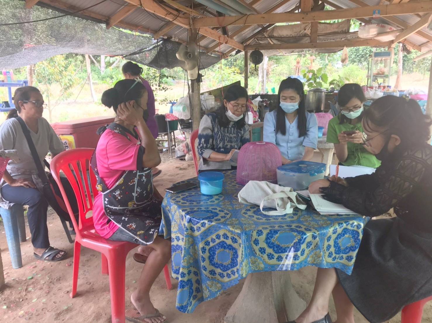 “พช.ระยอง” ลงพื้นที่ติดตามสนับสนุนการดำเนินงานกองทุนพัฒนาบทบาทสตรีในพื้นที่ตำบลบ้านนา อำเภอแกลง ?