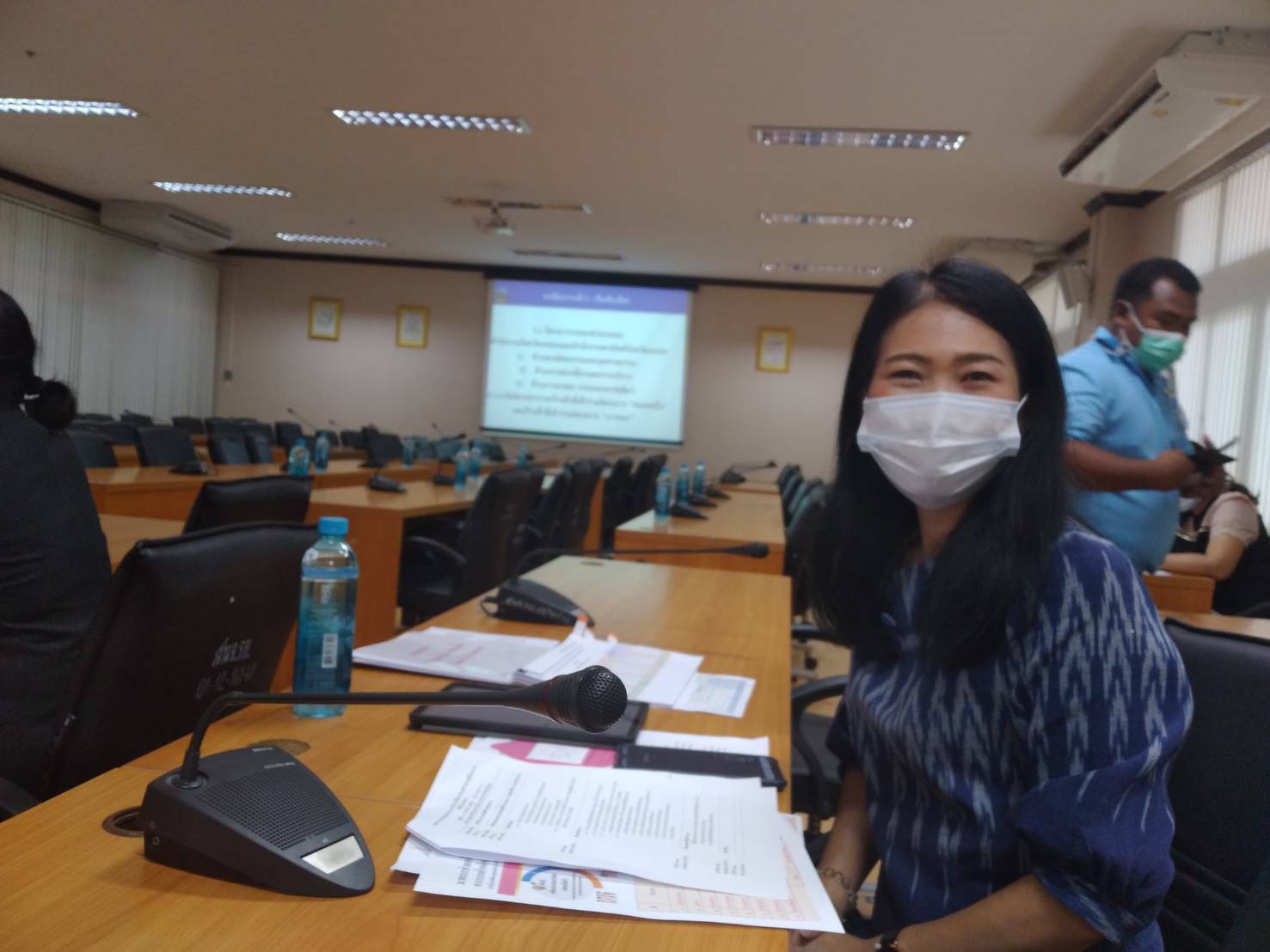 “พช.ระยอง” ร่วมประชุมคณะอนุกรรมการด้านการให้ความช่วยเหลือ เยียวยาผู้ได้รับผลกระทบจากสถานการณ์การแพร่ระบาดของโรคติดเชื้อไวรัสโคโรนา 2019  ครั้งที่ 7/2564 และคณะทำงานขับเคลื่อน “ระยองช่วยระยอง”