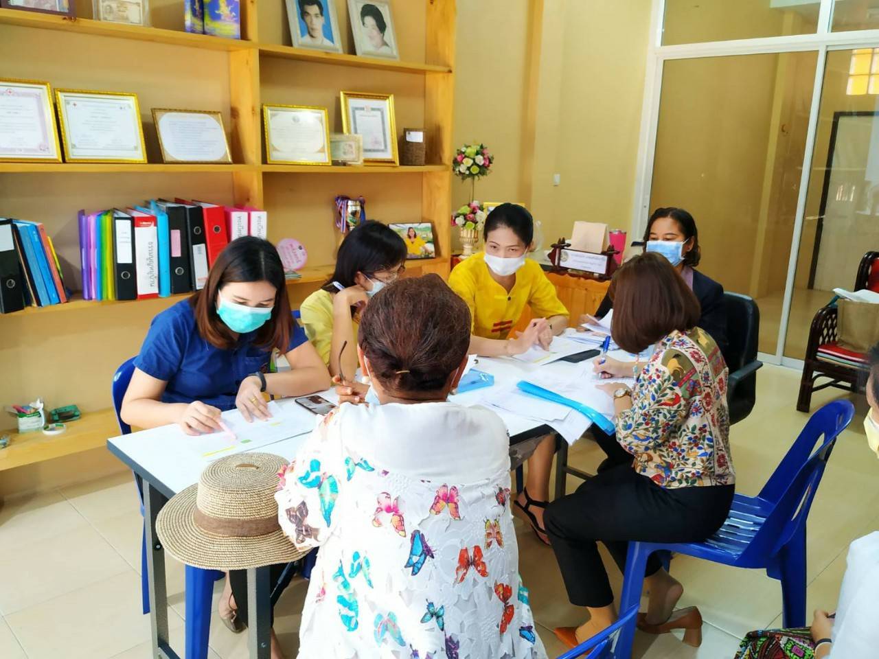 “พช.ระยอง” ลงพื้นที่ติดตามสนับสนุนการดำเนินงานกองทุนพัฒนาบทบาทสตรีในพื้นที่อำเภอเมืองระยอง