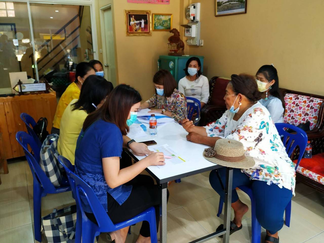 “พช.ระยอง” ลงพื้นที่ติดตามสนับสนุนการดำเนินงานกองทุนพัฒนาบทบาทสตรีในพื้นที่อำเภอเมืองระยอง