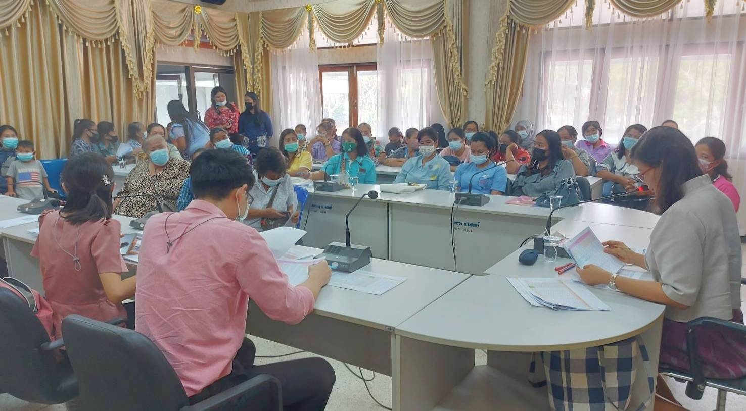 “พช.ระยอง” ลงพื้นที่ติดตามสนับสนุนการดำเนินงานกองทุนพัฒนาบทบาทสตรีในพื้นที่อำเภอวังจันทร์ จังหวัดระยอง