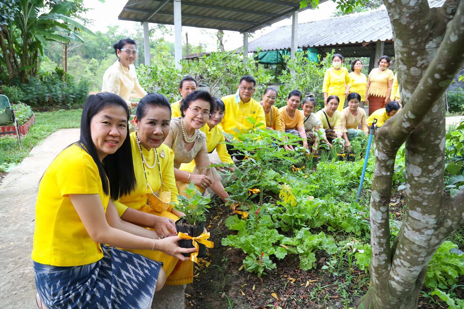 “พช.ระยอง” เสริมพลังสตรีแกลง “ทำความดีด้วยหัวใจ” เนื่องในวันสตรีสากล 2564