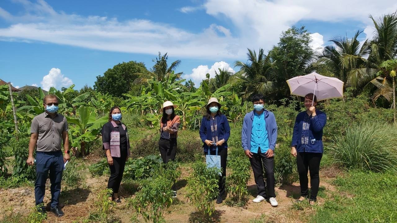 “พช.ระยอง” คัดเลือกบุคคลต้นแบบและเชิดชูเกียรติ การขับเคลื่อนการน้อมนำแนวพระราชดำริของสมเด็จพระกนิษฐาธิราชเจ้า กรมสมเด็จพระเทพรัตนราชสุดาฯ สยามบรมราชกุมารี สร้างความมั่นคงทางอาหาร สู่ปฏิบัติการ 90 วัน ปลูกผักสวนครัวเพื่อสร้างความมั่นคงทางอาหาร รอบ 2 จังหวัดระยอง