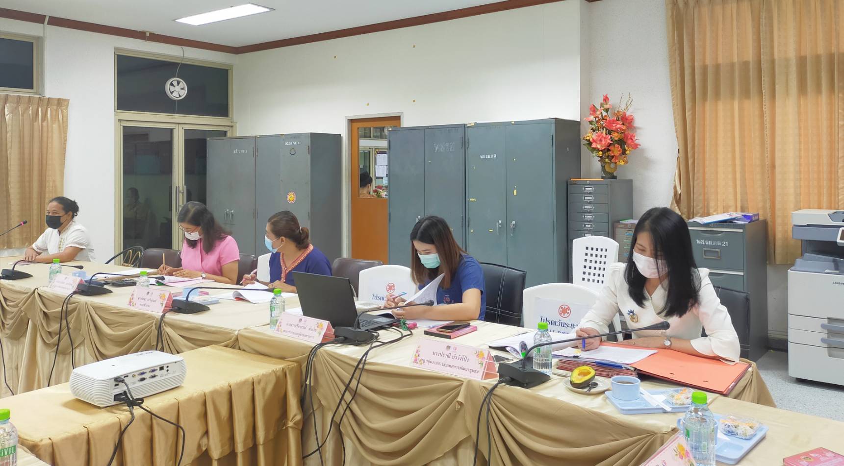 “พช.ระยอง” ประชุมคณะทำงานขับเคลื่อนกองทุนพัฒนาบทบาทสตรีจังหวัดระยอง ครั้งที่ 6 ประจำปีงบประมาณ พ.ศ.2564