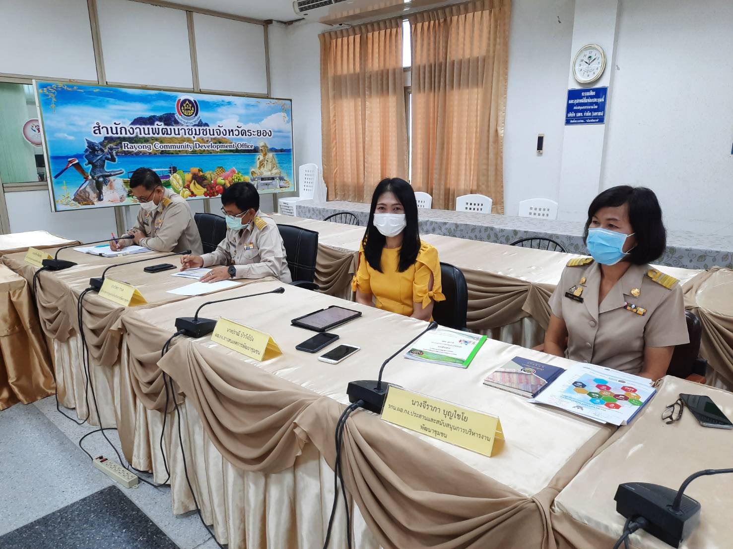 “พช.ระยอง” รับรายงานตัวและปฐมนิเทศพัฒนากร รุ่น 116 ที่ได้รับการบรรจุแต่งตั้งให้ปฏิบัติหน้าที่จังหวัดระยอง