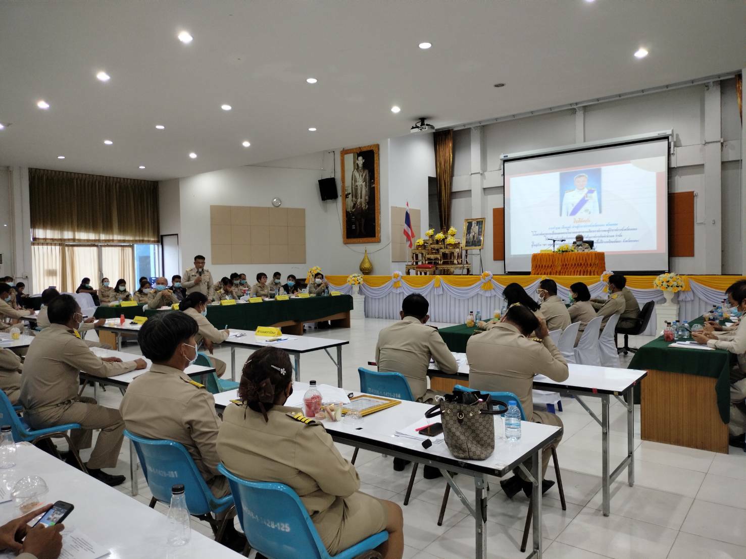 “พช.ระยอง” ร่วมออกตรวจเยี่ยมและรับมอบนโยบายแนวทางการบริหารราชการของผู้ว่าราชการจังหวัดระยอง