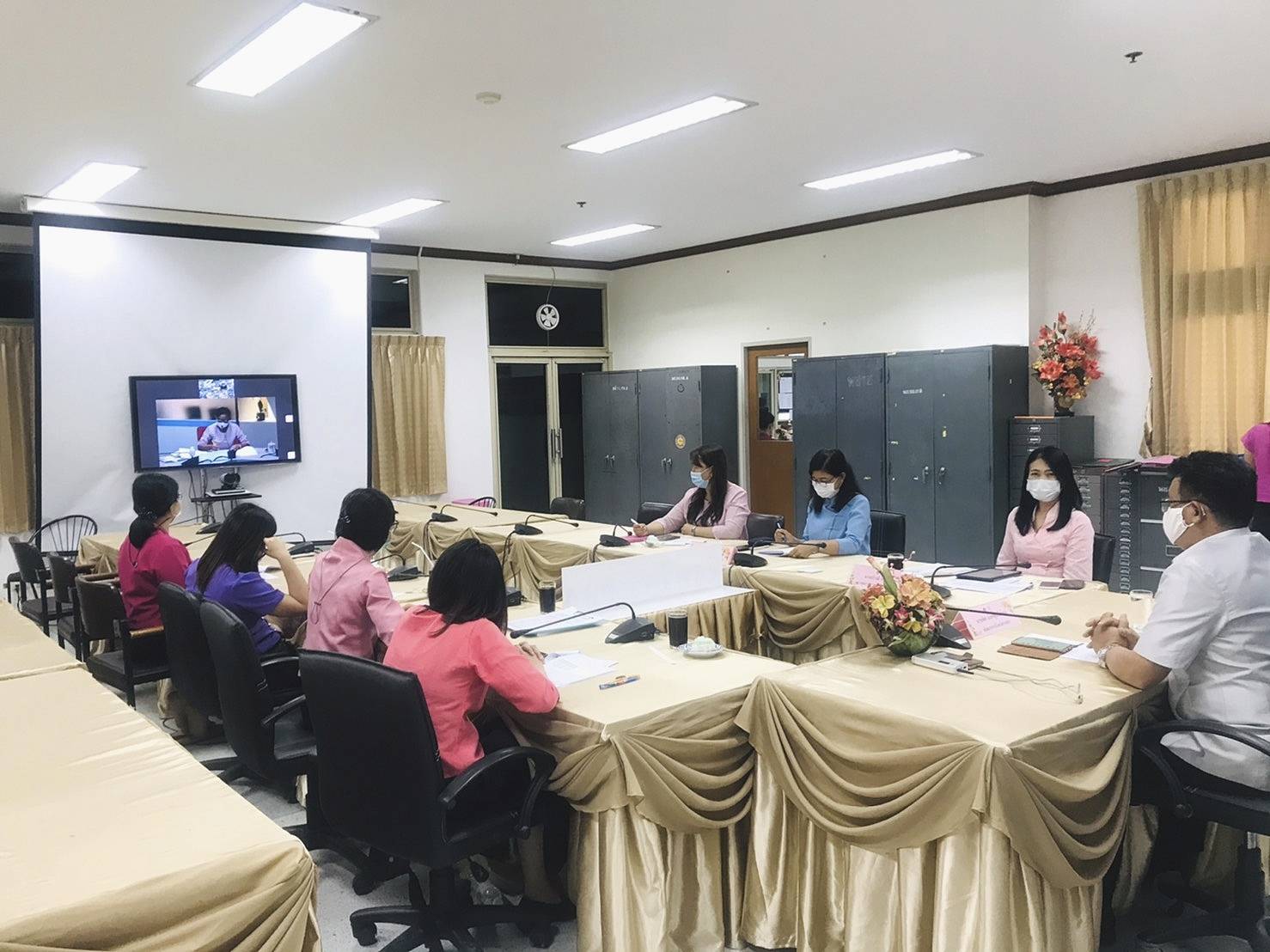 “พจ.ระยอง” ร่วมประชุมชี้แจง เร่งรัด กำกับ ติดตาม การดำเนินงานกองทุนพัฒนาบทบาทสตรี ครั้งที่ 4/2564 ผ่านระบบ Video Conference