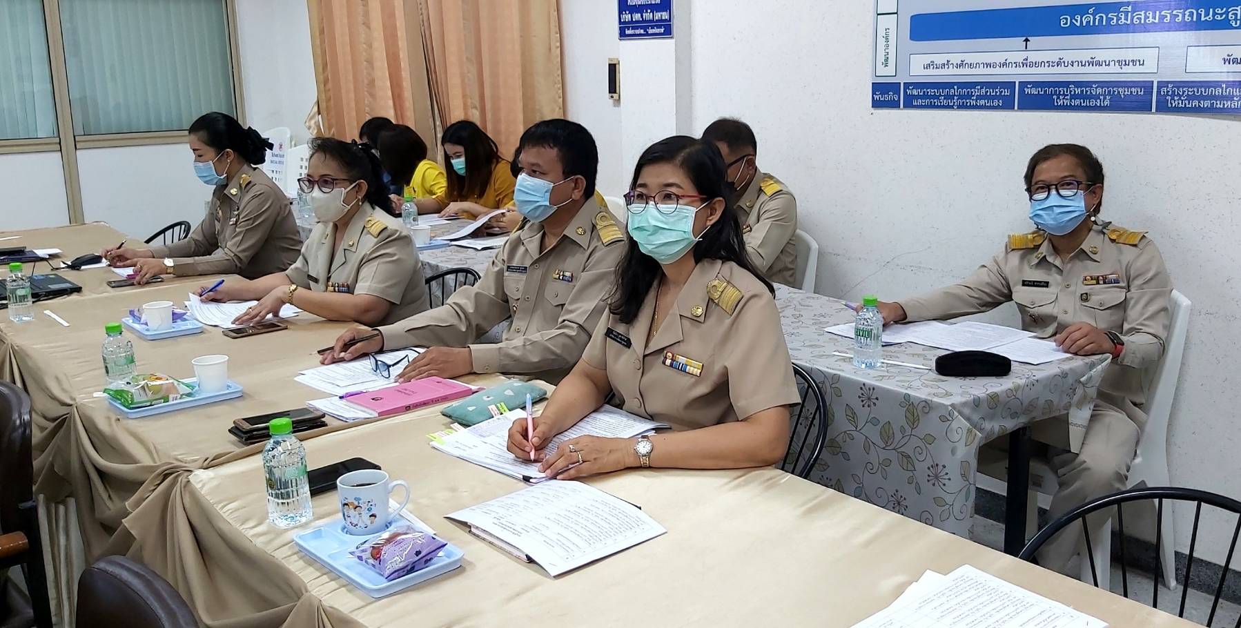 “พช.ระยอง” ประชุมผู้บริหารและนักวิชาการพัฒนาชุมชน ครั้งที่ 6/2564