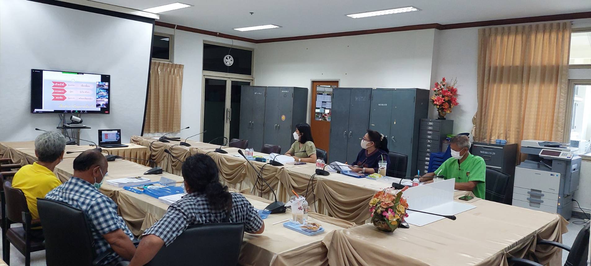 “พช.ระยอง” ร่วมประชุมเชิงปฏิบัติการพัฒนาศักยภาพศูนย์จัดการกองทุนชุมชนสู่การเป็นต้นแบบด้านการบริหารจัดการหนี้ผ่านระบบออนไลน์ (ระบบ Zoom) ระหว่างวันที่  16-18 มิถุนายน 2564