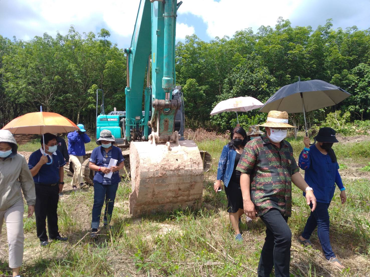 “พช.ระยอง” ติดตาม สนับสนุนการขับเคลื่อน “โครงการพัฒนาพื้นที่ต้นแบบทฤษฎีใหม่ประยุกต์สู่ โคก หนอง นา พช. “