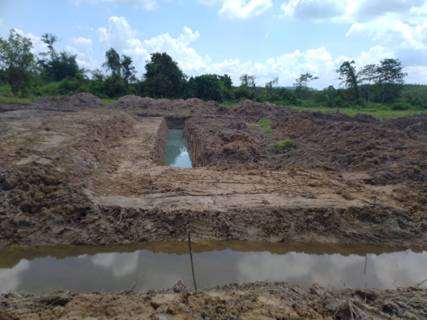 “พช.ระยอง” ติดตาม สนับสนุนการขับเคลื่อน “โครงการพัฒนาพื้นที่ต้นแบบทฤษฎีใหม่ประยุกต์สู่ โคก หนอง นา พช. “