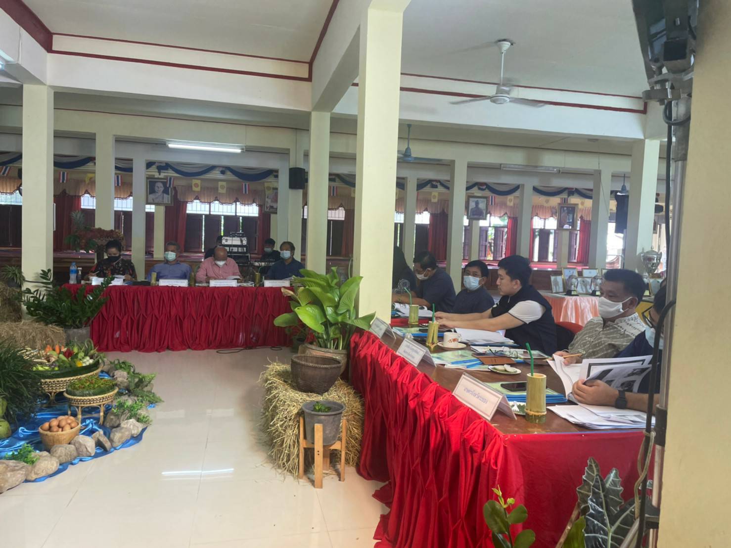 “พช.ระยอง” ขับเคลื่อนกิจกรรมการคัดสรรหมู่บ้านเศรษฐกิจพอเพียง “อยู่เย็น เป็นสุข” ดีเด่นระดับจังหวัด และกิจกรรมพัฒนาชุมชนดีเด่น ระดับจังหวัดประจำปี 2564