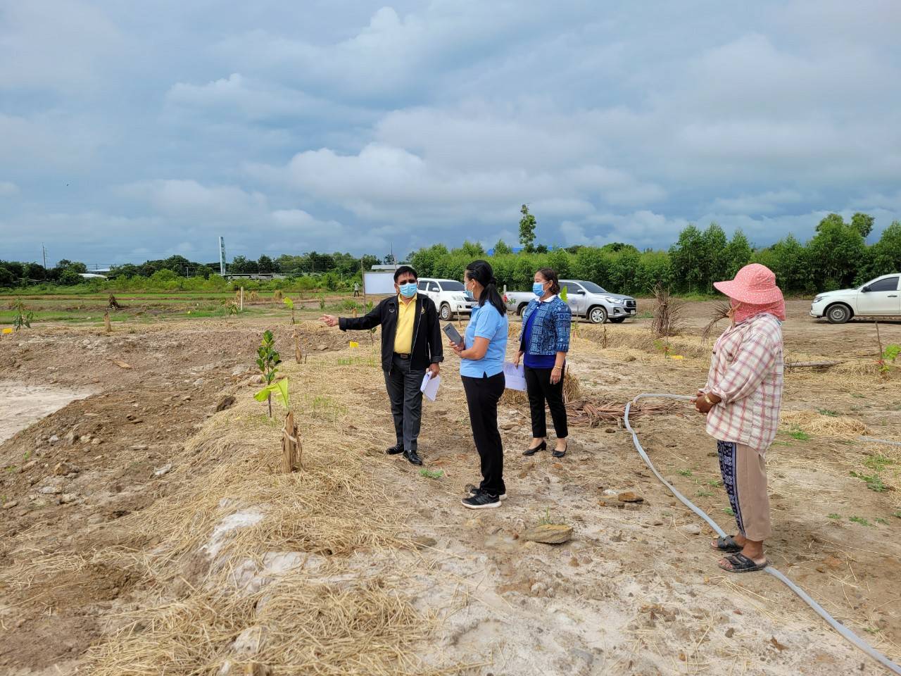 “พช.ระยอง” สนับสนุนการขับเคลื่อน”โครงการพัฒนาพื้นที่ต้นแบบทฤษฎีใหม่ประยุกต์สู่ โคก หนอง นา”