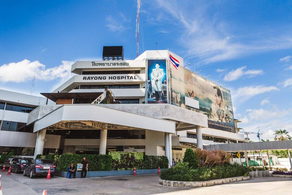 “พช.ระยอง” ร่วมกับคณะกรรมการเครือข่ายกองทุนหมู่บ้านจังหวัดระยอง จัดกิจกรรม “โครงการปันสุข ผ่านยุค   COVID 19 ไปด้วยกัน”