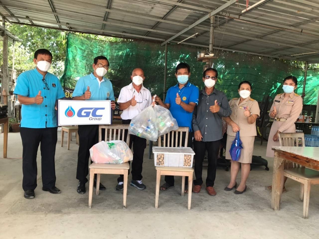 “พช.ระยอง”  ร่วมกิจกรรม “เปลี่ยนขวดพลาสติก PET เป็นลำไย มอบให้ผู้ยากไร้ในจังหวัดระยอง”