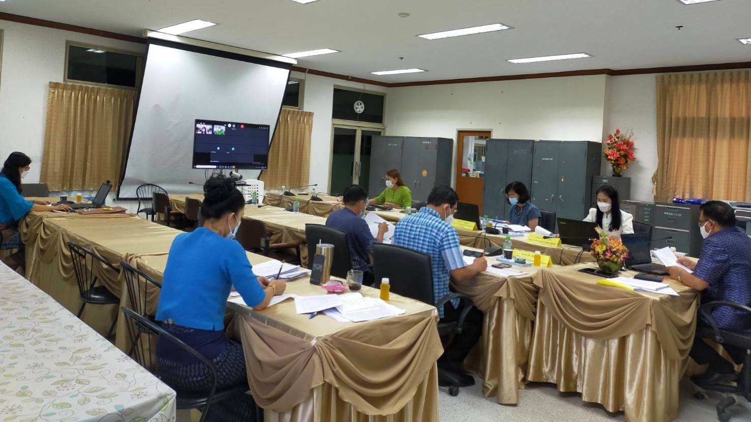 “พช.ระยอง” ประชุมผู้บริหารและนักวิชาการพัฒนาชุมชน ครั้งที่  8/2564 ผ่าน Video Conference : TeamLink