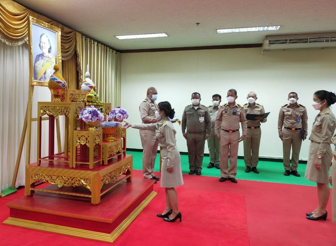 “พช.ระยอง” ร่วมพิธีรับมอบเมล็ดพันธ์ุผักพระราชทาน ตามโครงการอนุรักษ์พันธุกรรมพืชเสริมสร้างความมั่นคงทางอาหารสมเด็จพระกนิษฐาธิราชเจ้า กรมสมเด็จพระเทพรัตนราชสุดา สยามบรมราชกุมารี