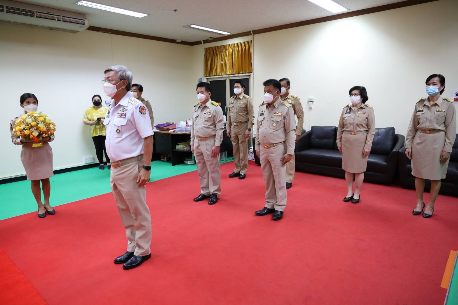 “พช. ระยอง”  รับมอบเครื่องหมาย “รักษาดินแดนยิ่งชีพ” เชิดชูเกียรติผู้ประกอบคุณงามความดีต่อประเทศชาติ