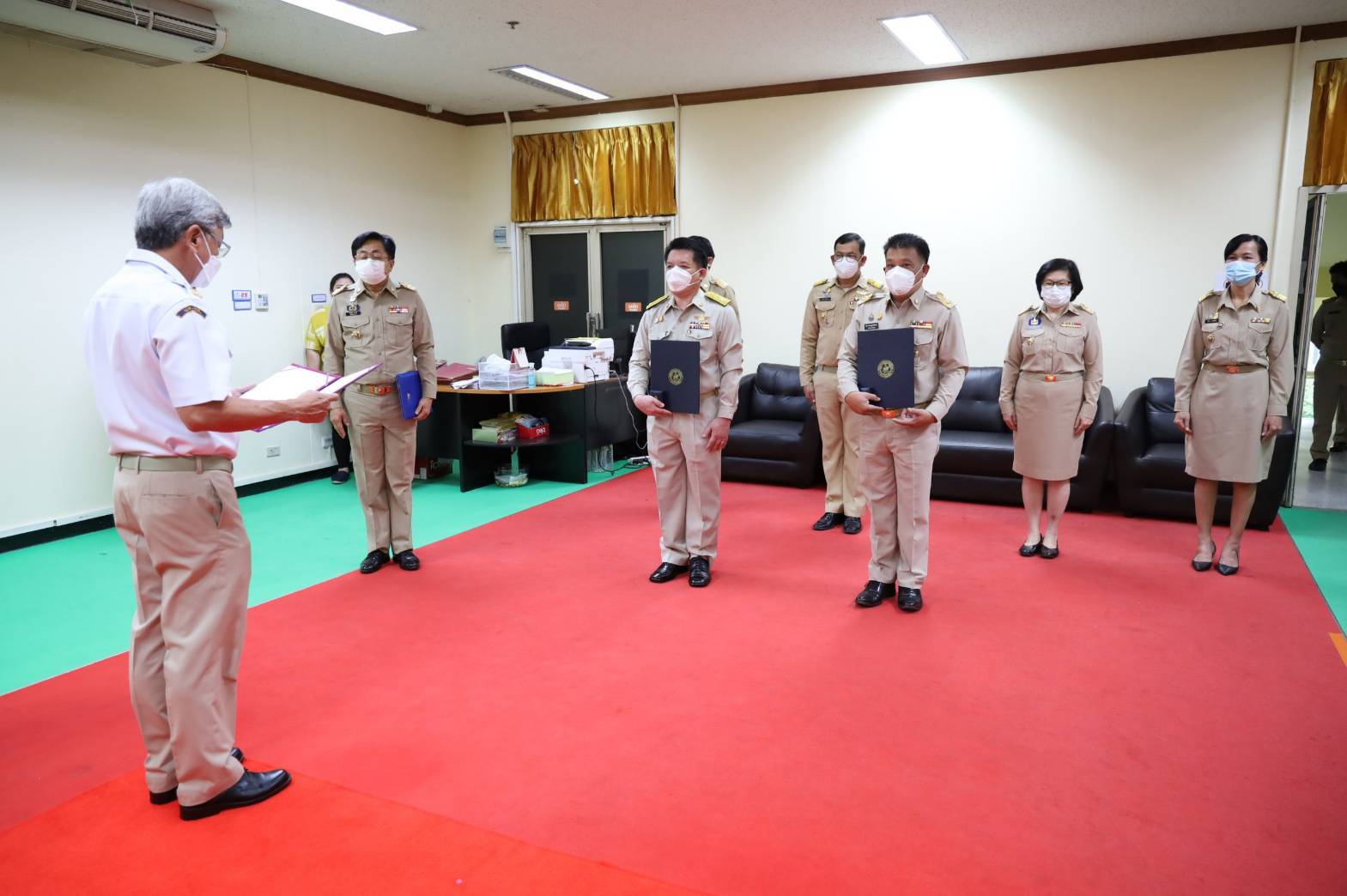 “พช. ระยอง”  รับมอบเครื่องหมาย “รักษาดินแดนยิ่งชีพ” เชิดชูเกียรติผู้ประกอบคุณงามความดีต่อประเทศชาติ